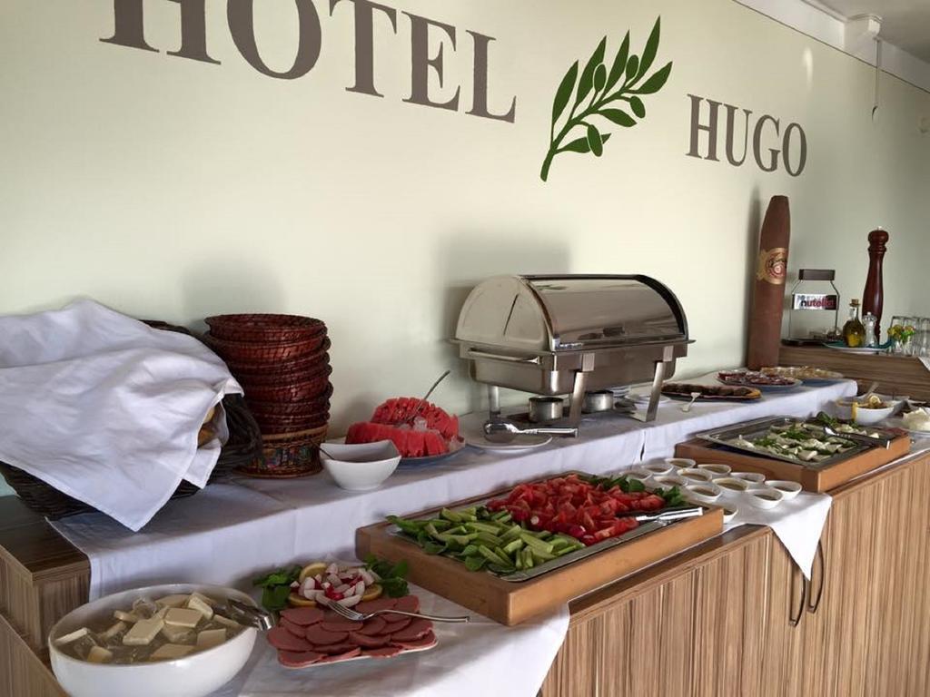 Hotel Hugo Altinoluk Luaran gambar
