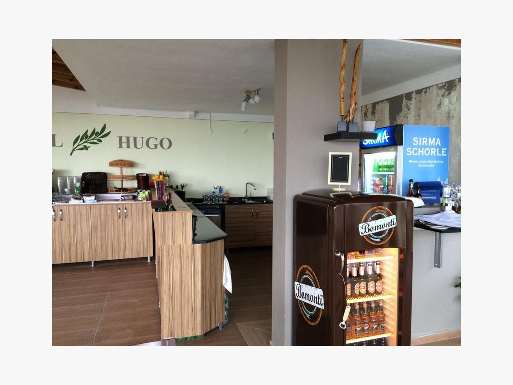 Hotel Hugo Altinoluk Luaran gambar