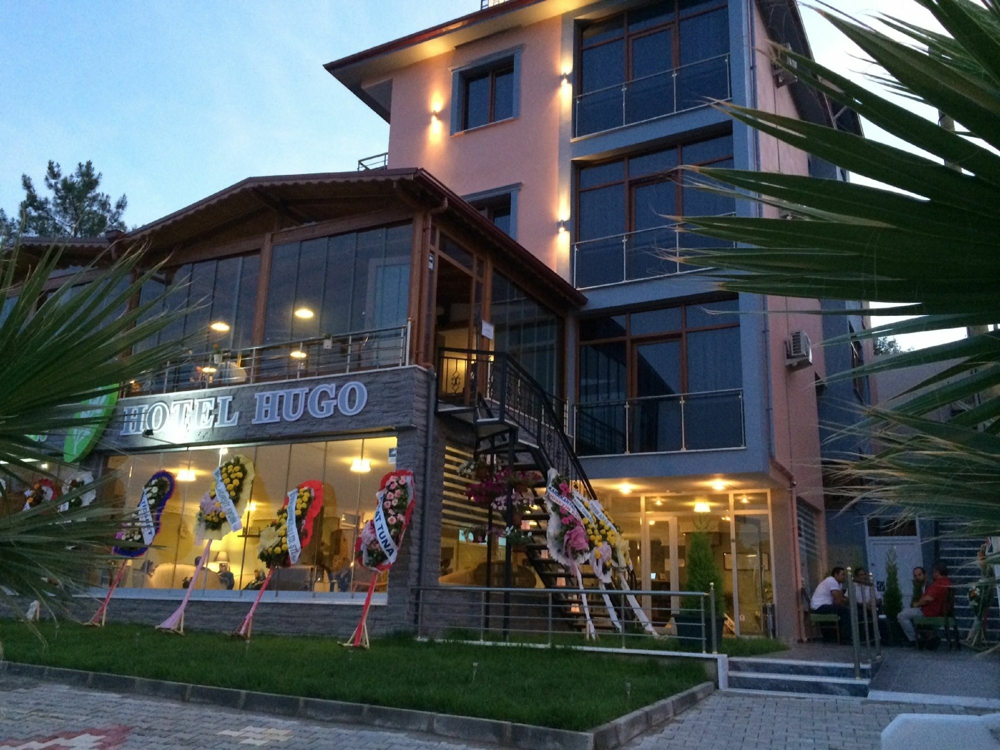 Hotel Hugo Altinoluk Luaran gambar