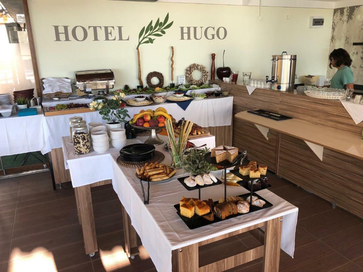 Hotel Hugo Altinoluk Luaran gambar