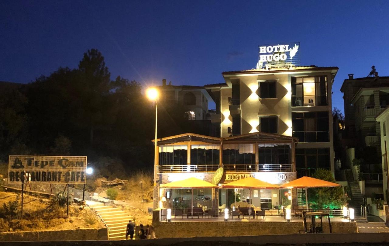 Hotel Hugo Altinoluk Luaran gambar